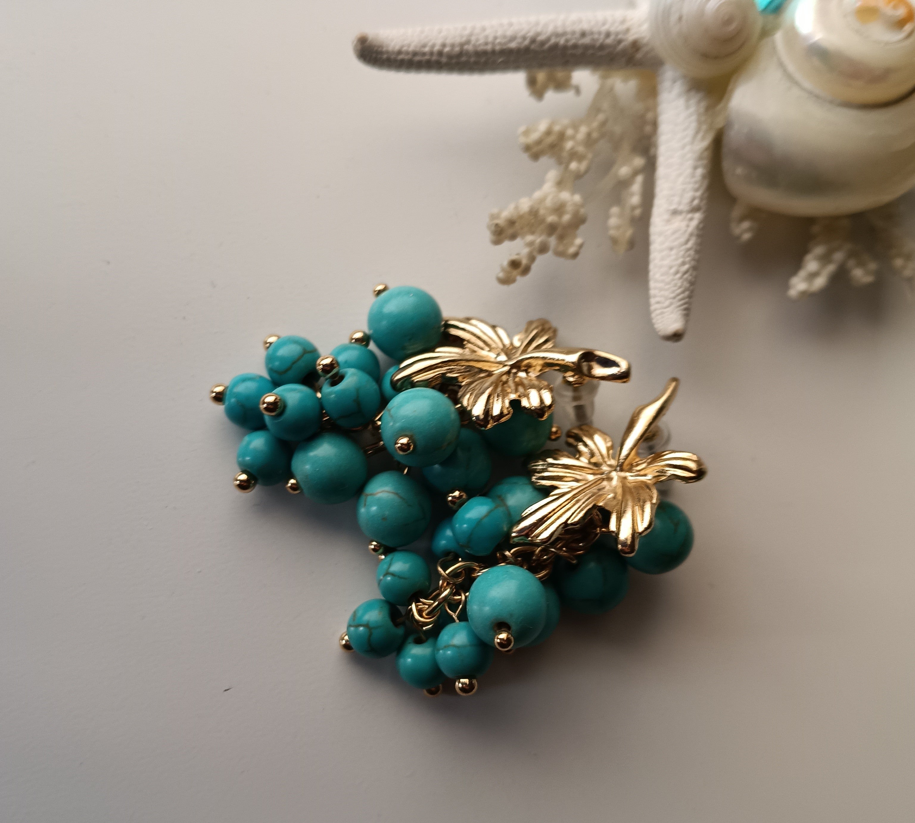 Set collana e orecchini armoniosi